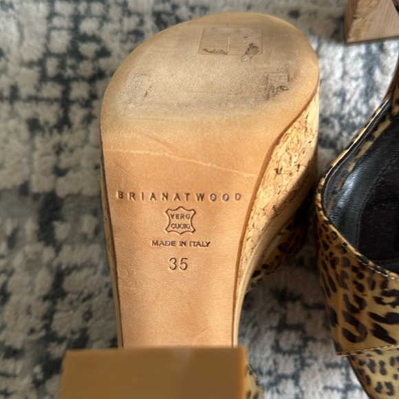 Brian Atwood leopard print patent leather and cork platform sandal. Size 35 US 5 - Picture 5 of 9